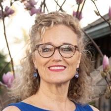 Leslie S. Mission Viejo, CA, available for online & in-person tutoring